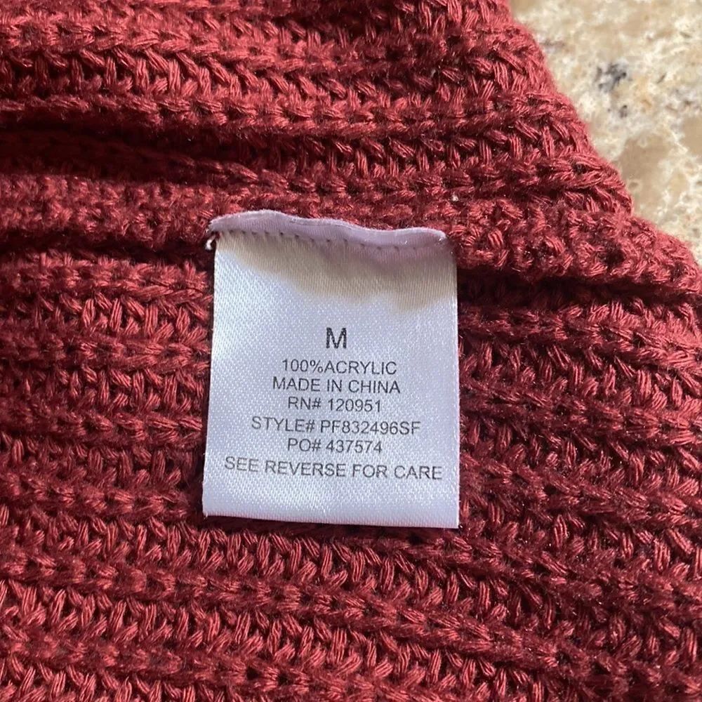 Pinque Stitch Fix Maroon Cardigan - Picture 4 of 4